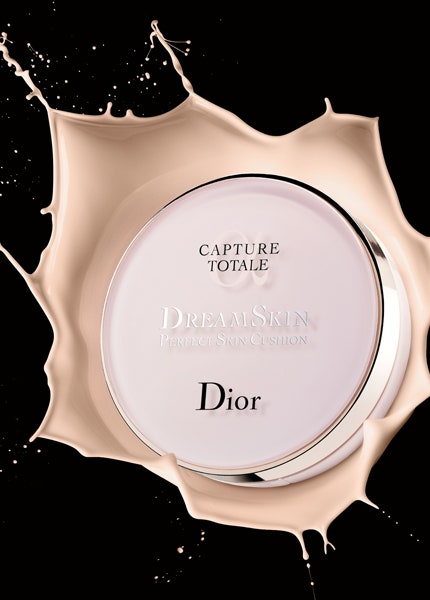 Кушон Dior Dream Skin из коллекции Capture Totale | Vogue