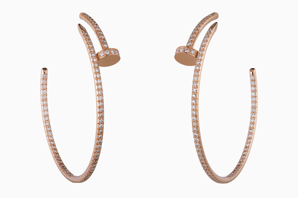Серьги Juste un Clou Cartier в виде гвоздей на каждый день и для выхода в свет | Vogue
