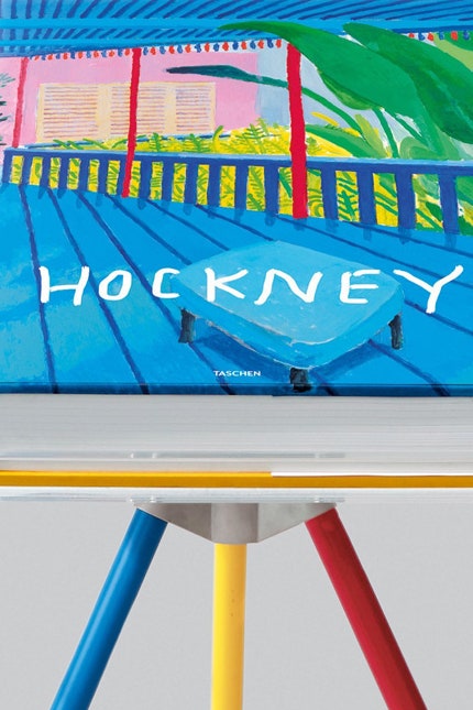 Альбом о творчестве Дэвида Хокни A Bigger Book от издательства Tasсhen | Vogue