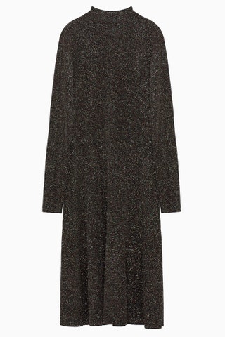 Zara 3999 рублей магазины Zara.