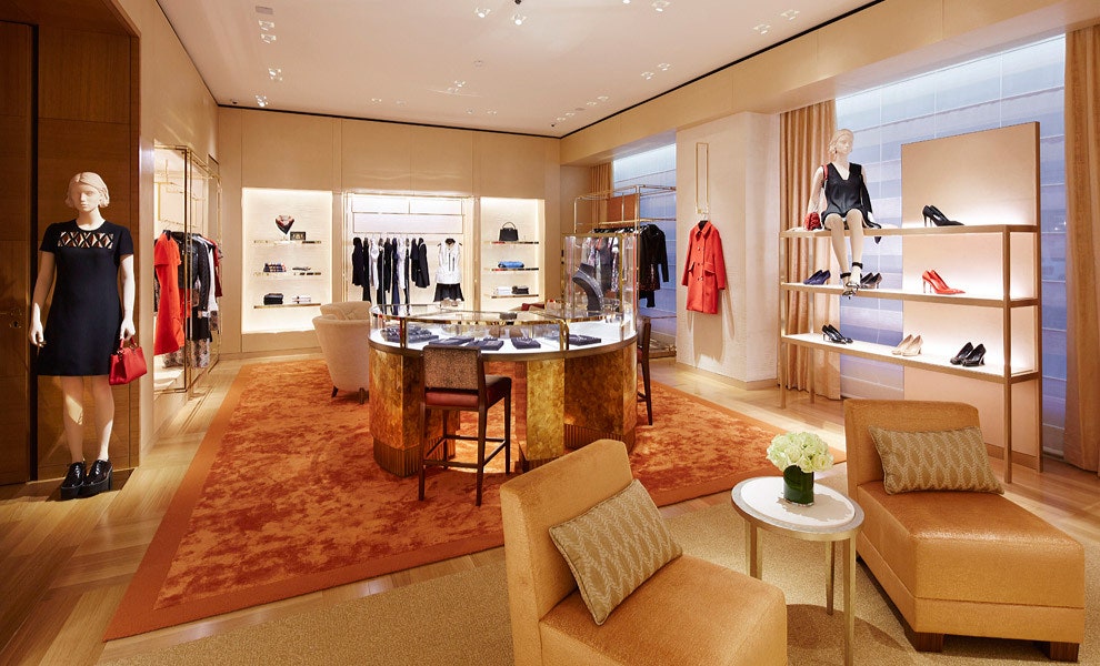 Новый магазин Louis Vuitton в СанктПетербурге на Невском проспекте | Vogue