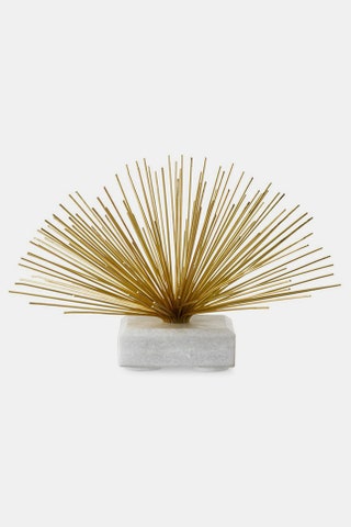 Мраморная статуэтка WilliamsSonoma Home 7414 рублей williamssonoma.com.