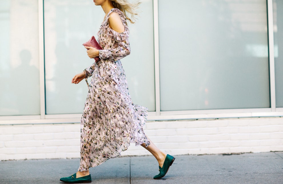 Неделя моды в НьюЙорке стритстайлфото гостей показов | Vogue