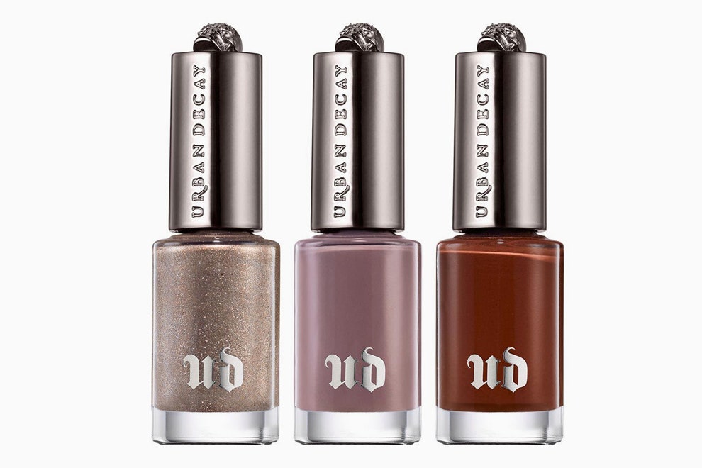 Лаки Urban Decay Naked Nail Color повторяющие палитру палетки теней | Vogue