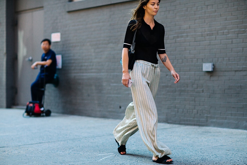Неделя моды в НьюЙорке streetstyle фото с лучшими летними образами | Vogue