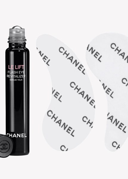 Le Lift Chanel набор средств для ухода за кожей вокруг глаз | Vogue
