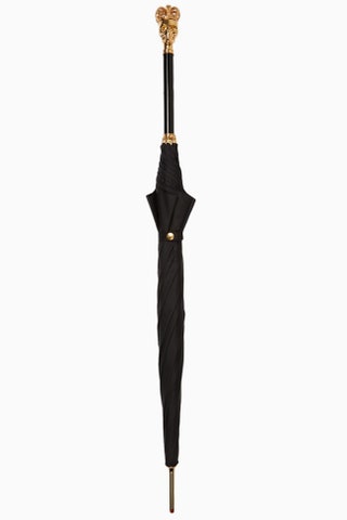 Зонт Alexander McQueen €523 matchesfashion.com.