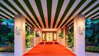 Отель Beverly Hills в ЛосАнджелесе.