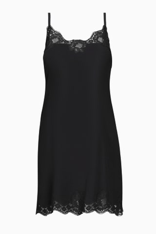 Dolce  Gabbana 37950 рублей.
