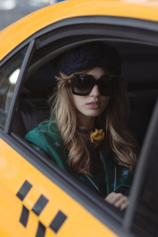 Модные солнцезащитные очки Gucci Cline Dolce  Gabbana Louis Vuitton Prada Miu Miu | Vogue