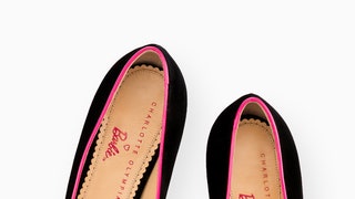 Barbie Шарлотта Деллал основательница марки Charlotte Olympia стала прототипом куклы | Vogue