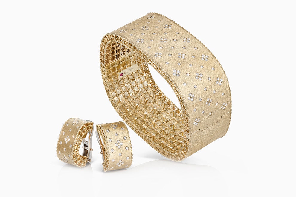 Коллекция Roberto Coin Princessa украшения из золота и бриллиантов с шелковым финишем | Vogue