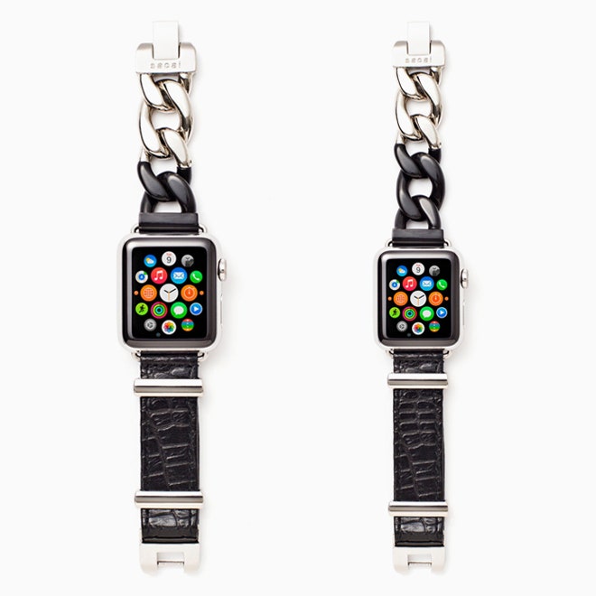 Sacai выпустили браслеты для Apple Watch