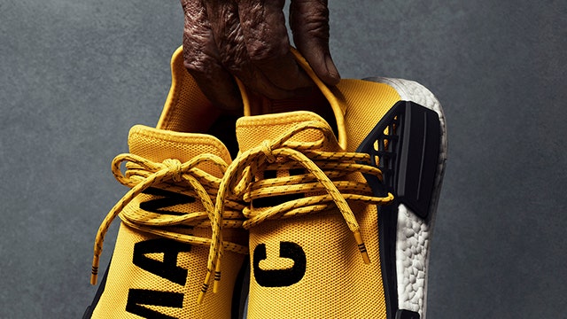 Желтые кроссовки от Фаррелла Уильямса для adidas Originals | Vogue ...