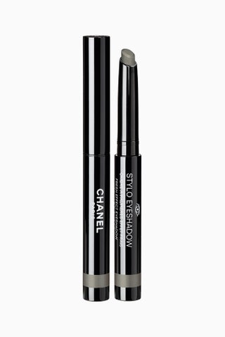 Теникарандаш Stylo Eyeshadow тон — Vert Grise.