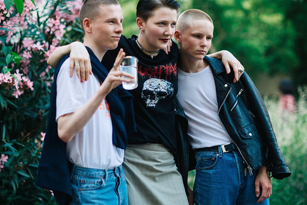 Показ коллекции Гоши Рубчинского на Pitti Uomo фото гостей мероприятия | Vogue