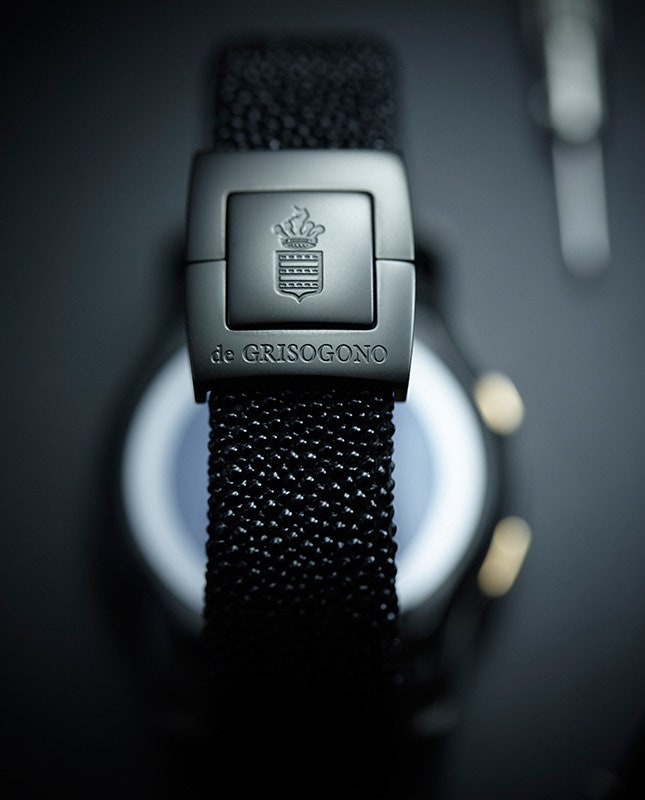 Часы Samsung Gear S2 коллаборация Samsung и de Grisogono | Vogue