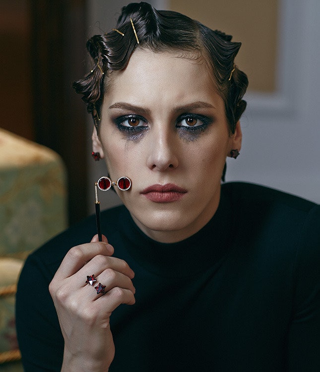 Ирина Горбачева фотосессия с украшениями Dzhanelli Jewellery в платьях Yakubowitch | Vogue