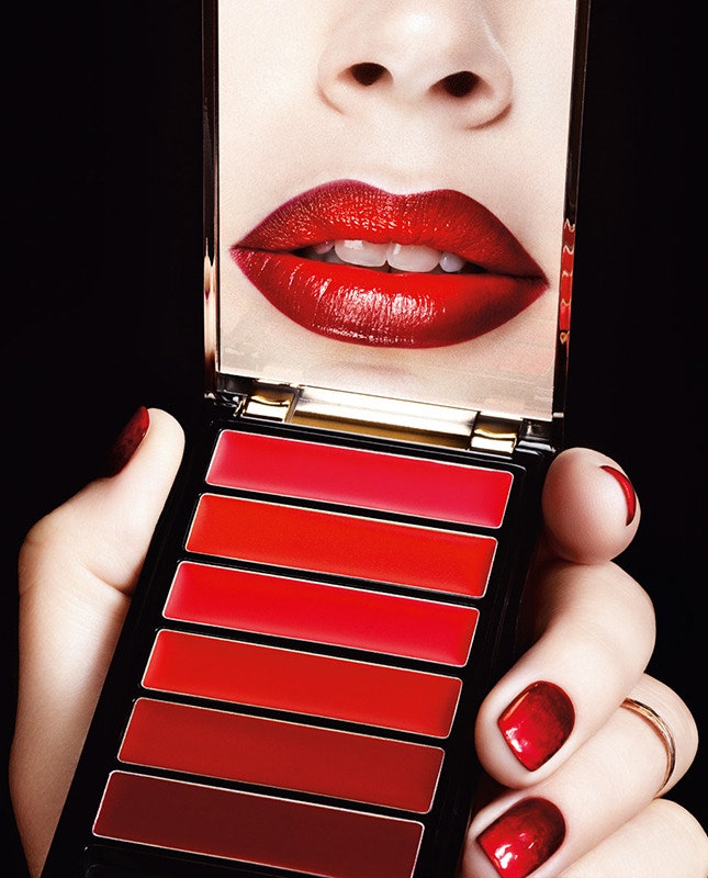 Помада L'Oral Color Riche в красных и нюдовых тонах сатиновых и матовых оттенков | Vogue