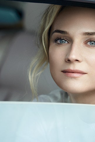 Chanel Hydra Beauty новинки линии для восстановления водного баланса кожи | Vogue