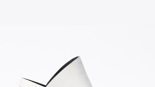 Коллекция обуви Premiata посвященная архитектору Захе Хадид | Vogue