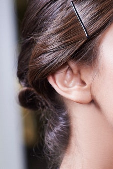 Armani Runway подиумная коллекция макияжа появилась в продаже в ЦУМе | Vogue