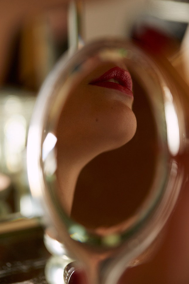 «Реплика» Maison Margiela аромат Lipstick On поступит в продажу в России в апреле | Vogue