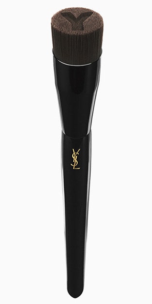 Yves Saint Laurent Touche Éclat тональный крем с золотым пигментом от признаков усталости | Vogue