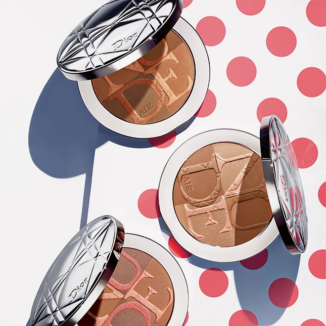 Любимый узор маэстро Диора «горох» в коллекции макияжа Dior Milky Dots