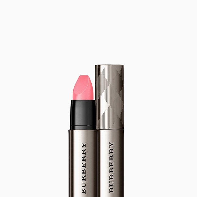 Помада Burberry Full Kisses только для пылких поцелуев