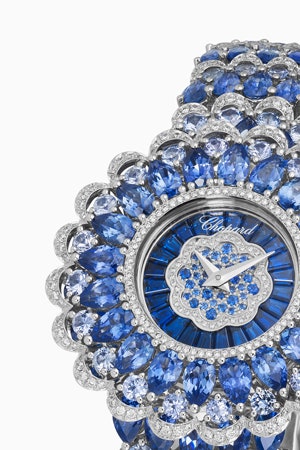 Часы Chopard на выставке часового и ювелирного искусства Precious Couture и Happy Diamonds | Vogue