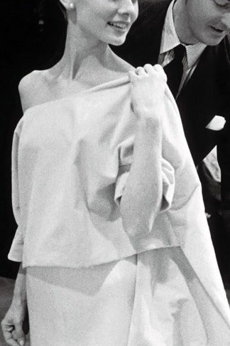 Премьера фильма о жизни Юбера де Живанши Hubert de Givenchy A Life in Haute Couture | Vogue