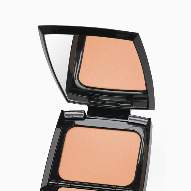 Стойкая пудра Lancôme с корицей и вулканической пылью