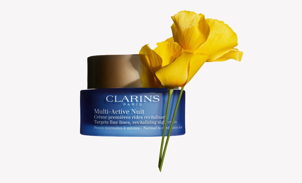 Clarins MultiActive кремы для молодости кожи с проводниками молекул внутрь клеток | Vogue