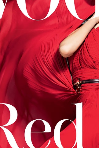 Red in Vogue коллекционный номер журнала  «Красная книга» с лучшими модными фотографиями | Vogue