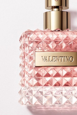 Новый аромат Valentino стал основой для фильма