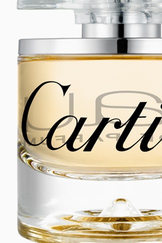 Женственность фиалки в новом аромате Eau de Cartier