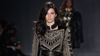 Теперь вживую показ Balmain x HM в НьюЙорке