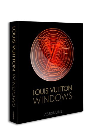 Книга о витринах Louis Vuitton
