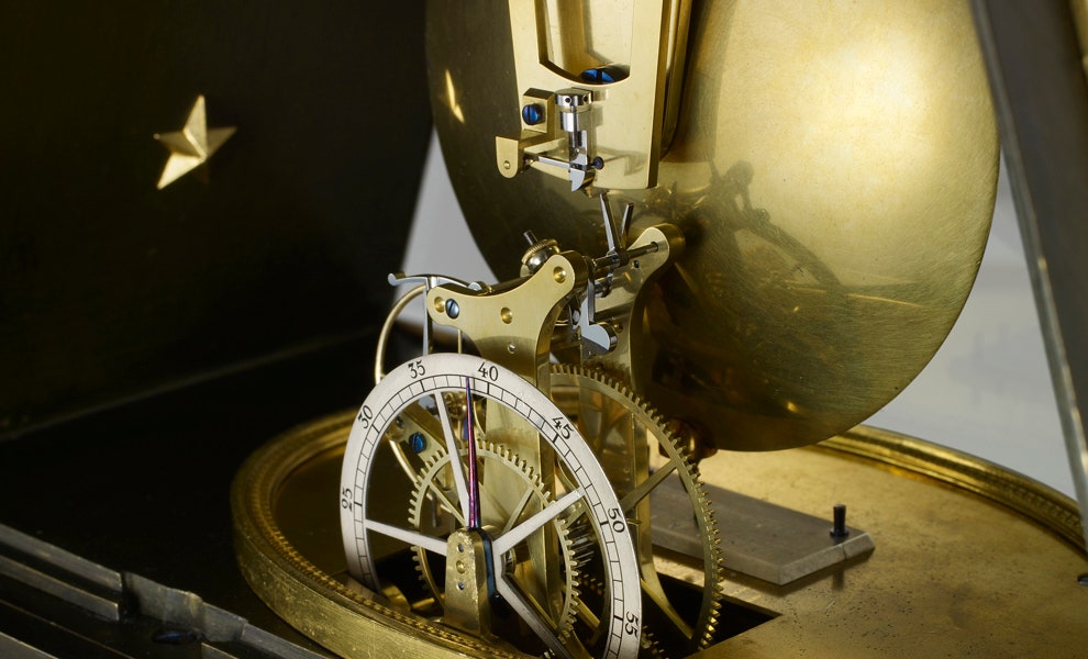 Выставка «Часовое искусство и инновации Дома Breguet»