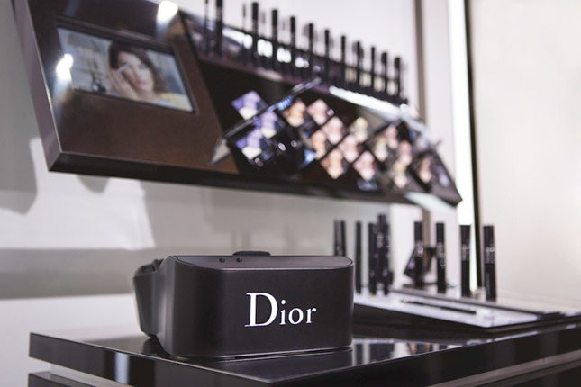 Dior Eyes очки дополненной реальности от Рафа Симонса | Vogue