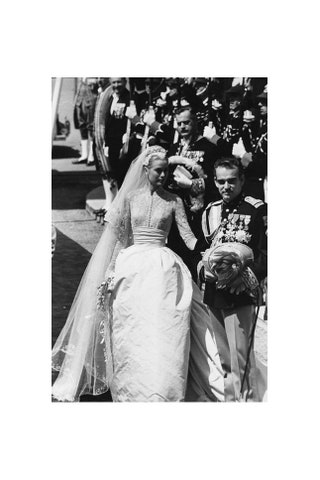 Грейс Келли в платье Helen Rose и принц Ренье III 1956.