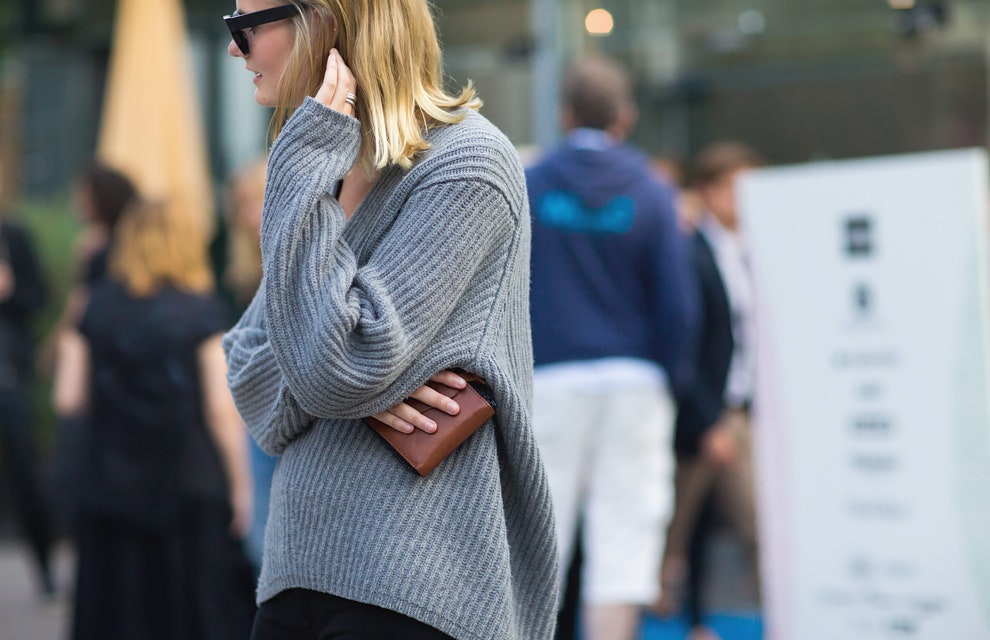 Уличная мода на Неделе моды в Стокгольме лучшие streetstyle фото | Vogue