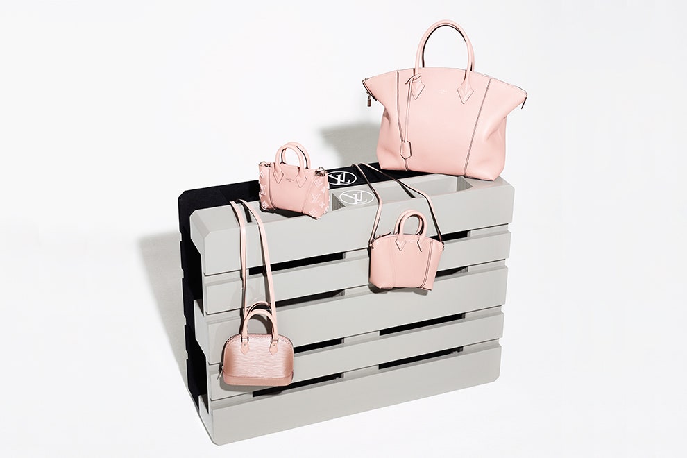 Капсульная коллекция микроскопических сумок Louis Vuitton