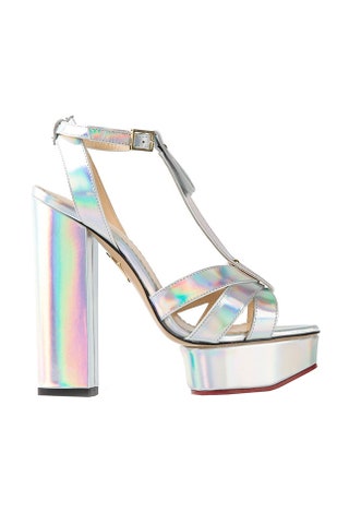 Charlotte Olympia 37982 рубля на farfetch.com.