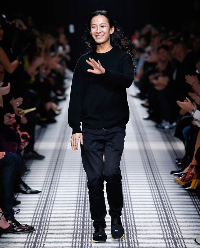 Александр Вэнг уходит из Balenciaga показ весналето 2016 станет последним для дизайнера | Vogue
