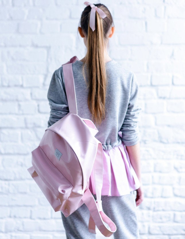 Модные рюкзаки фото моделей от Gucci Balenciaga Alexander Wang Fendi Marc by Marc | Vogue