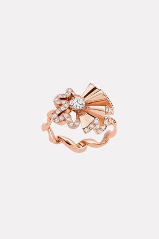 Кольцо Cocotte из розового золота с бриллиантами.