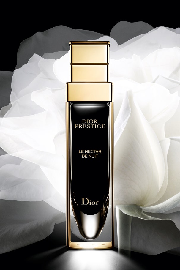 Dior Prestige ночная сыворотка Le Nectar de Nuit c экстрактом гранвильской розы | Vogue