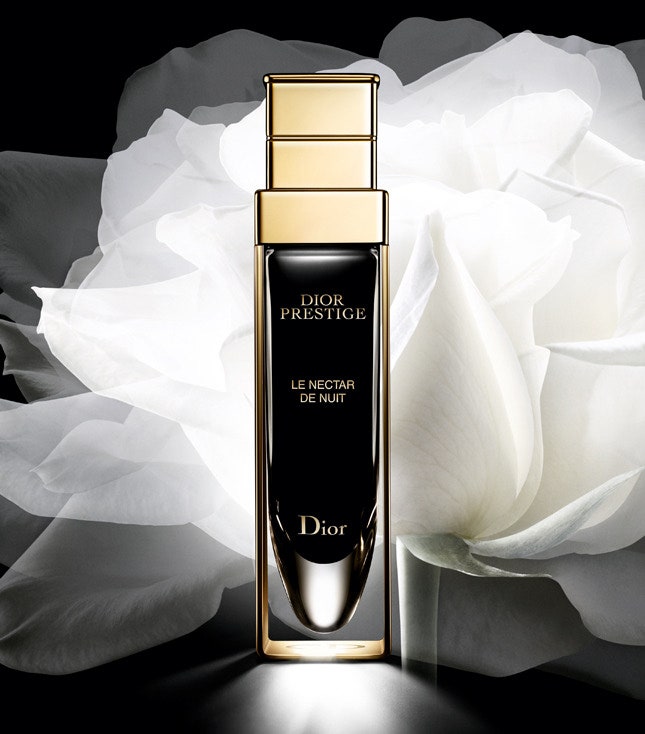 Dior Prestige ночная сыворотка Le Nectar de Nuit c экстрактом гранвильской розы | Vogue